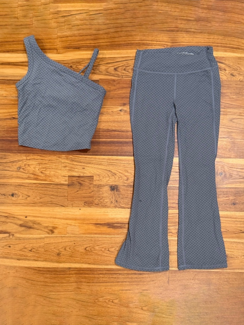 Kids All in Motion Tank and Bellbottoms Set Size XS (4/5)